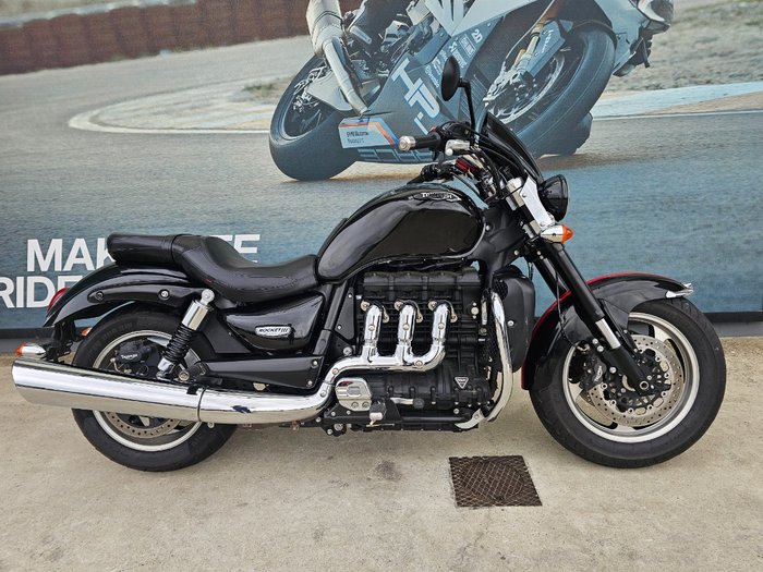 2017 Triumph ROCKET III ROADSTER Black