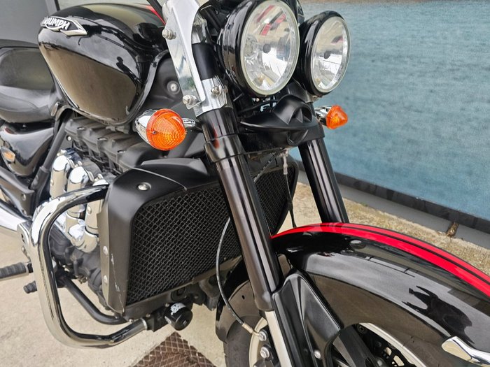 2017 Triumph ROCKET III ROADSTER Black
