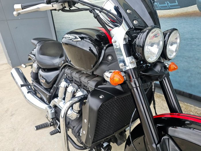 2017 Triumph ROCKET III ROADSTER Black