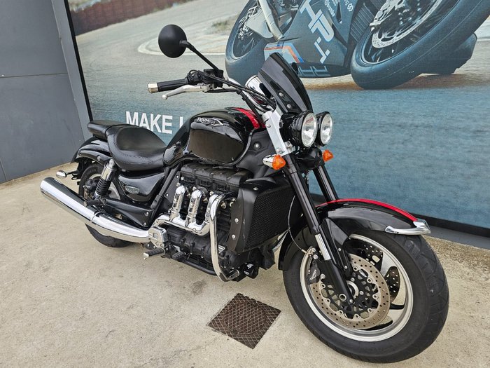 2017 Triumph ROCKET III ROADSTER Black
