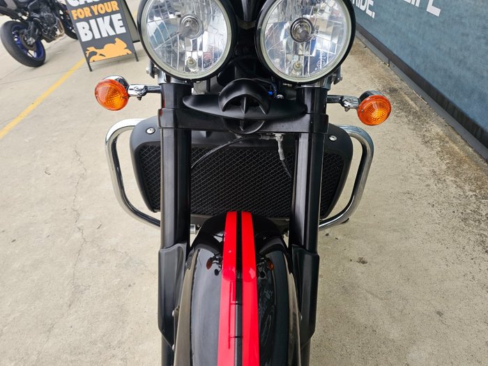 2017 Triumph ROCKET III ROADSTER Black