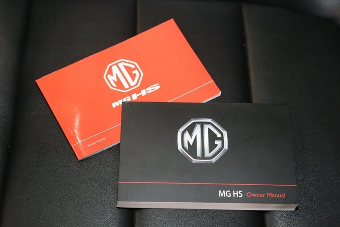 2024 MG HS Vibe