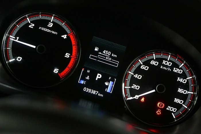 2023 Mitsubishi Triton GLX