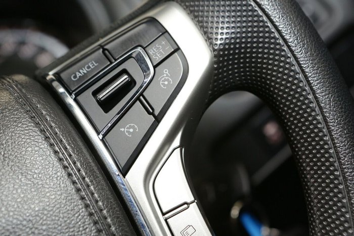 2023 Mitsubishi Triton GLX