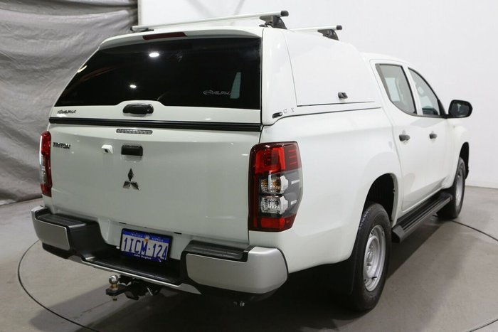 2023 Mitsubishi Triton GLX