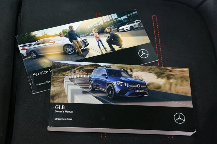 2021 Mercedes-Benz GLB-Class GLB250