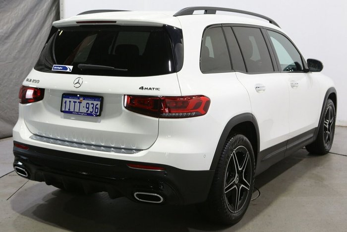 2021 Mercedes-Benz GLB-Class GLB250