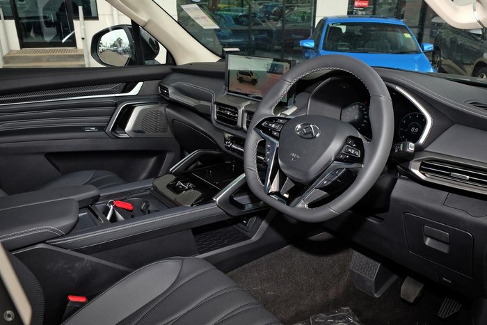 2025 LDV D90 Executive