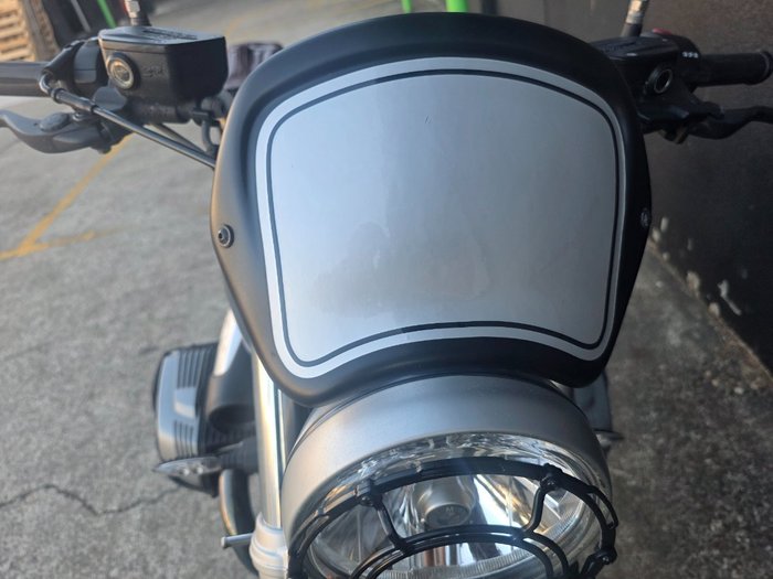 2019 BMW R NINE T SCRAMBLER GREY