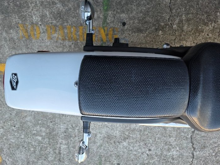 2016 Yamaha XVS650 V-STAR CUSTOM WHITE