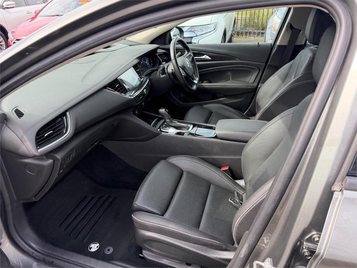 2018 HOLDEN COMMODORE RS-V