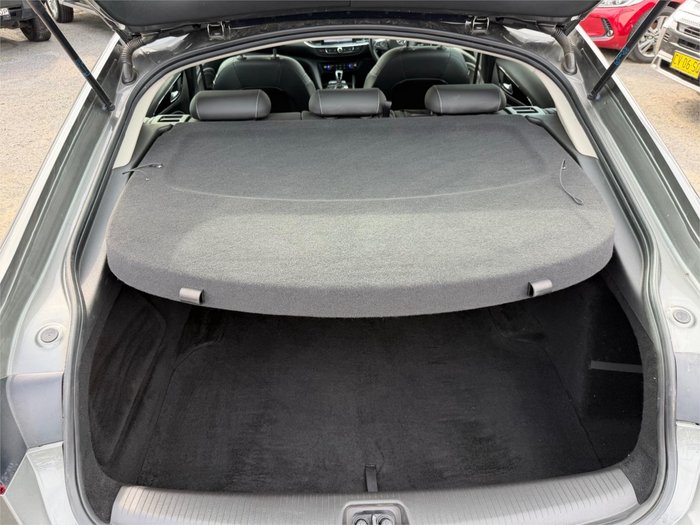 2018 HOLDEN COMMODORE RS-V