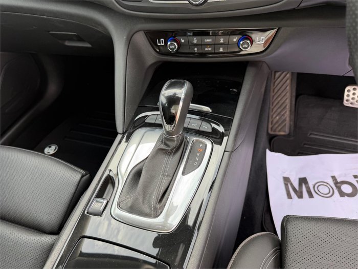 2018 HOLDEN COMMODORE RS-V