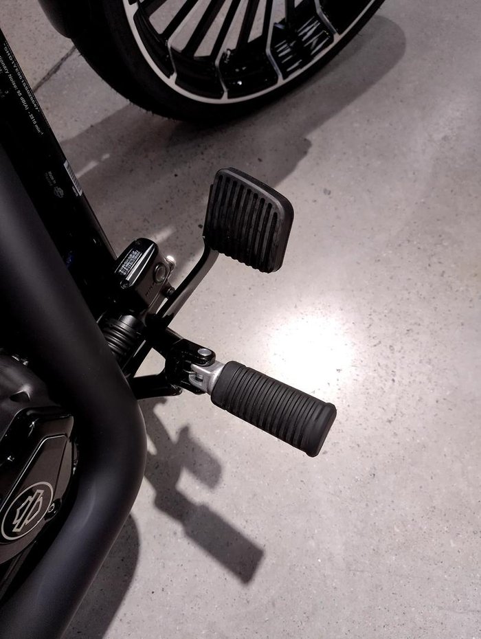 2025 Harley-Davidson Breakout 117 (FXBR) Softail Black