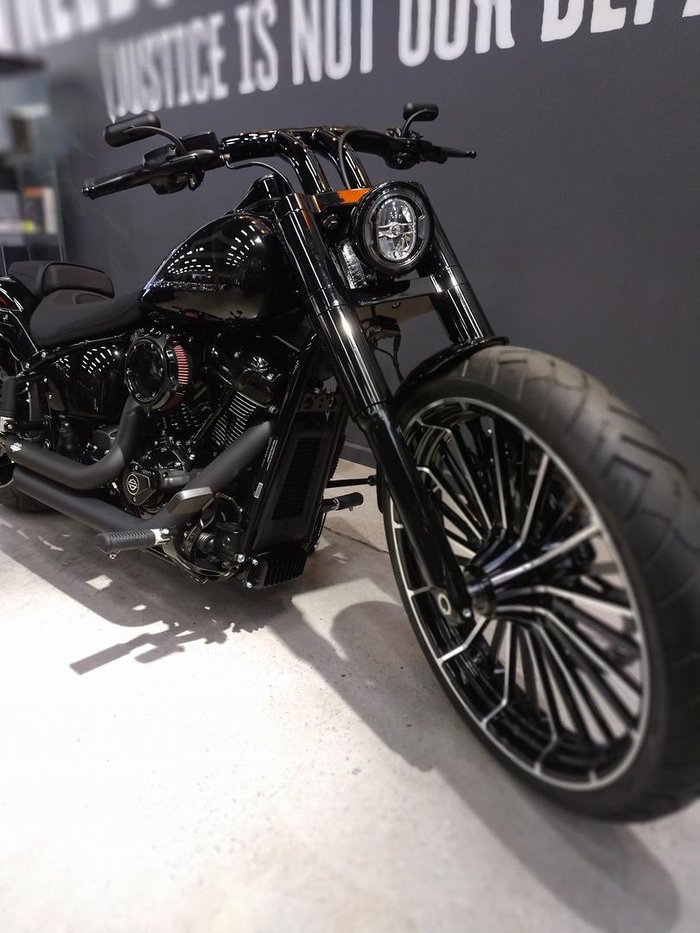 2025 Harley-Davidson Breakout 117 (FXBR) Softail Black