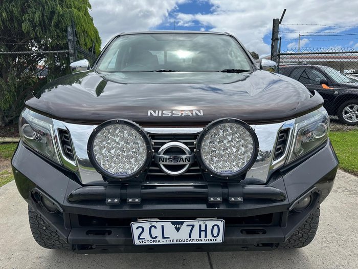 2019 Nissan Navara ST D23 Series 3 4X4 Dual Range Cosmic Black