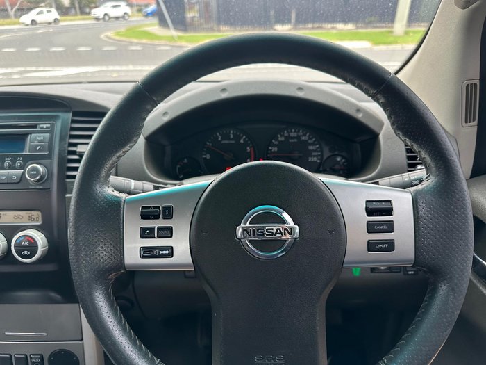 2013 Nissan Navara ST D40 Series 6 4x2 Tuscan