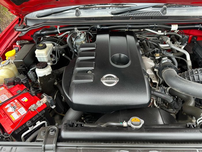 2013 Nissan Navara ST D40 Series 6 4x2 Tuscan