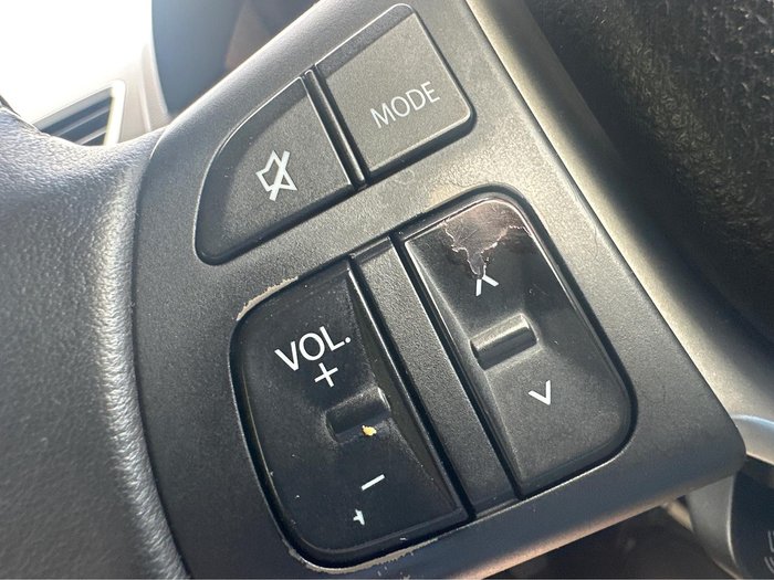 2013 Nissan Navara ST D40 Series 6 4x2 Tuscan