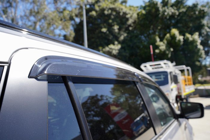 2025 Isuzu MU-X LS-T