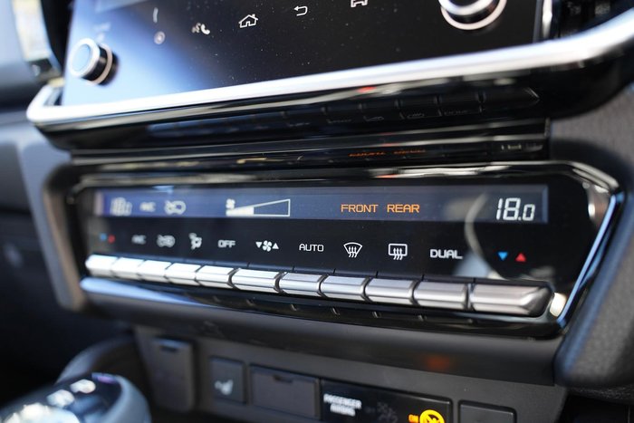 2025 Isuzu MU-X LS-T