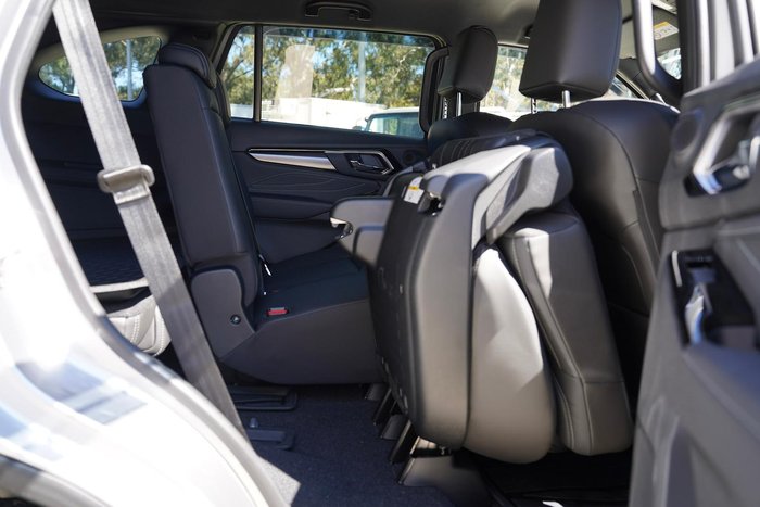 2025 Isuzu MU-X LS-T