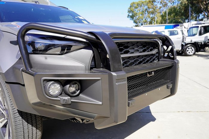 2025 Isuzu MU-X LS-T