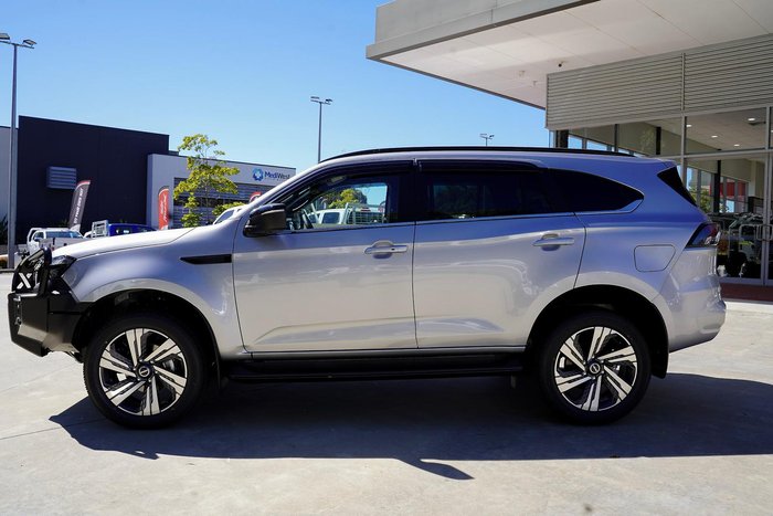 2025 Isuzu MU-X LS-T