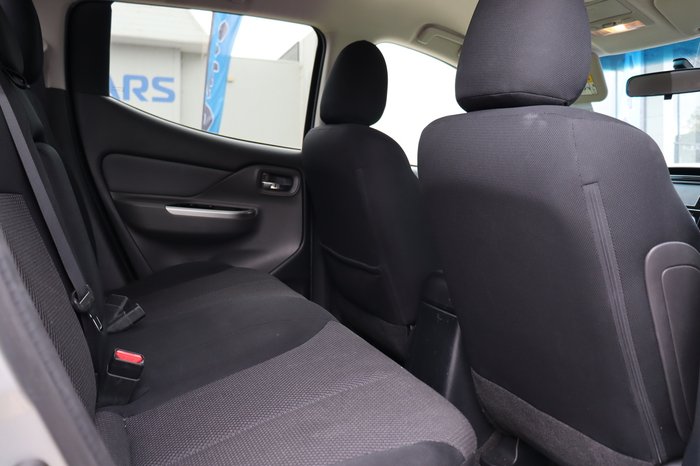 2016 Mitsubishi Triton GLS (4x4)