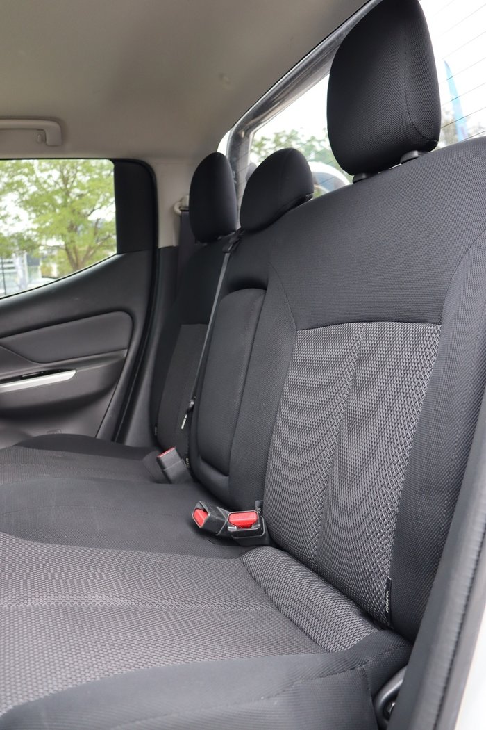 2016 Mitsubishi Triton GLS (4x4)