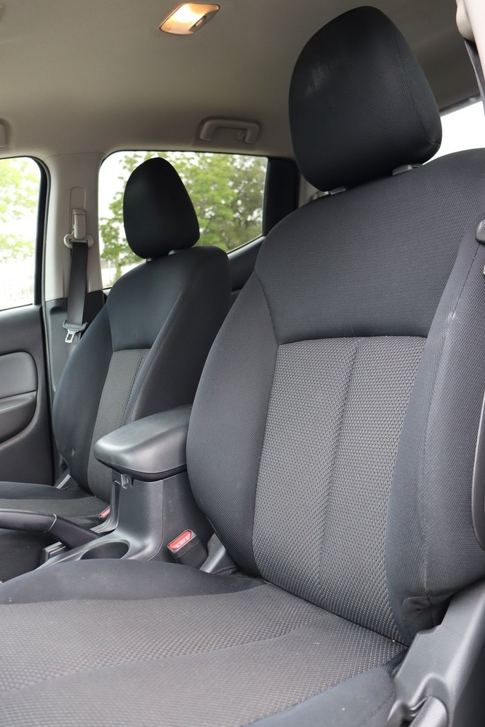 2016 Mitsubishi Triton GLS (4x4)