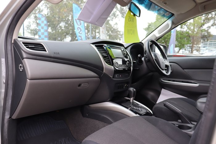 2016 Mitsubishi Triton GLS (4x4)