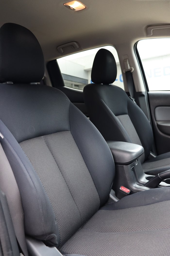 2016 Mitsubishi Triton GLS (4x4)