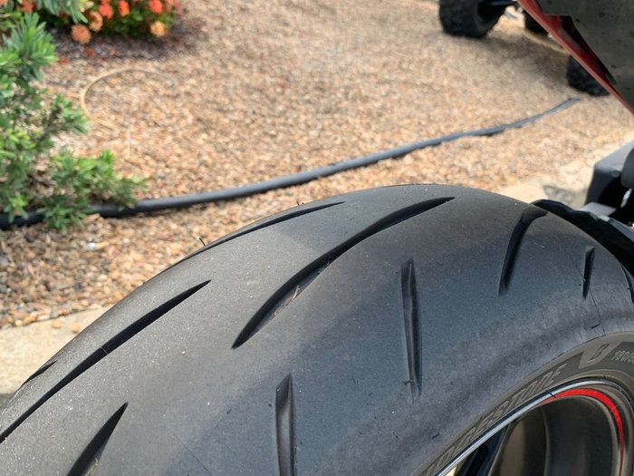 2013 Triumph STREET TRIPLE R White