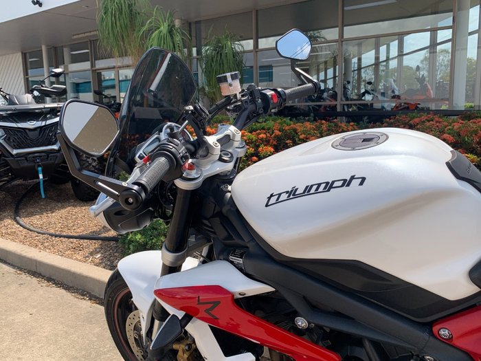 2013 Triumph STREET TRIPLE R White