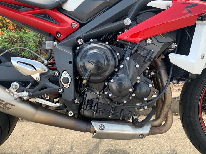 2013 Triumph STREET TRIPLE R White