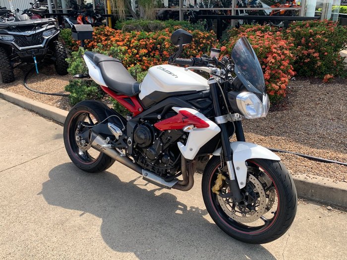 2013 Triumph STREET TRIPLE R White