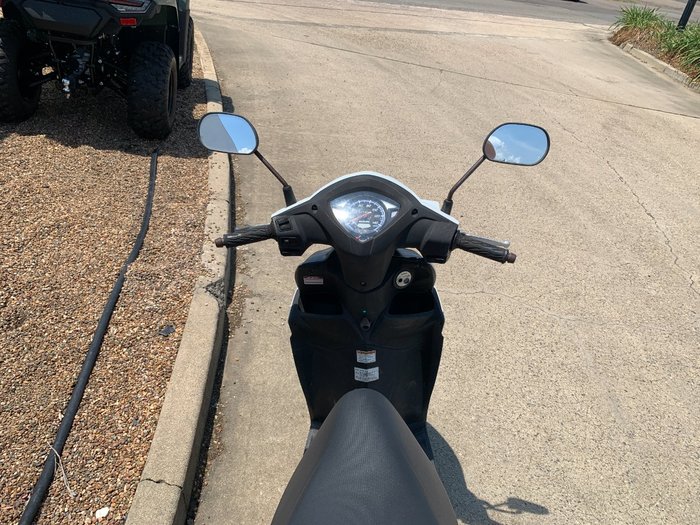 2018 Suzuki ADDRESS (UK110) White