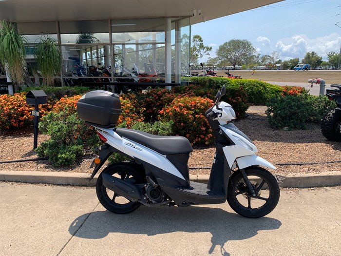 2018 Suzuki ADDRESS (UK110) White