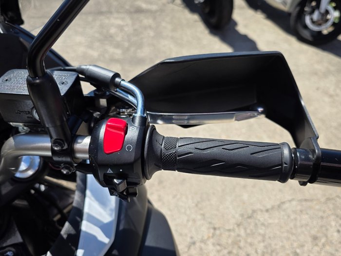 2023 Suzuki V-STROM 650XT (DL650XA) WHITE