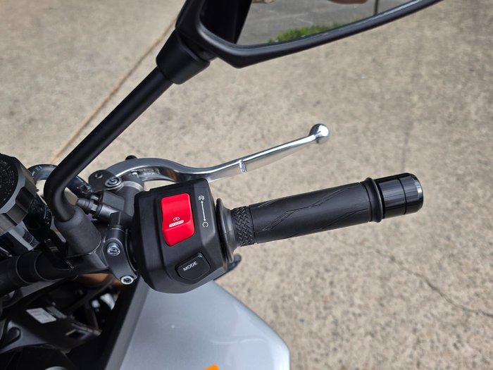 2024 Yamaha MT-09A SP (MT-09SP) SILVER