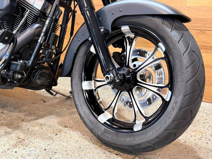 2010 Harley-davidson FLSTF FAT BOY Black