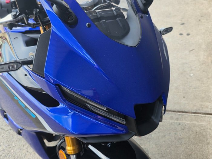 2025 Yamaha 2025 Yamaha 320CC YZF320A R3 BLUE
