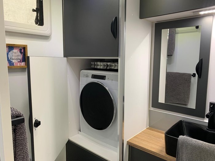 2022 Crusader Excalibur Serenity