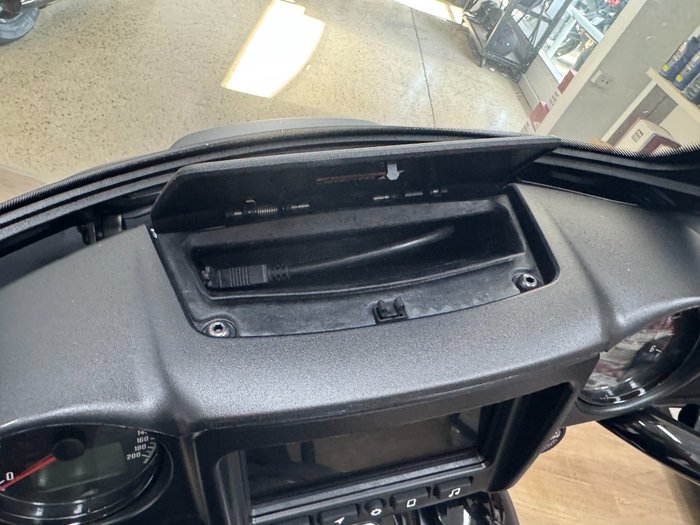 2023 Indian CHIEFTAIN DARK HORSE BLACK