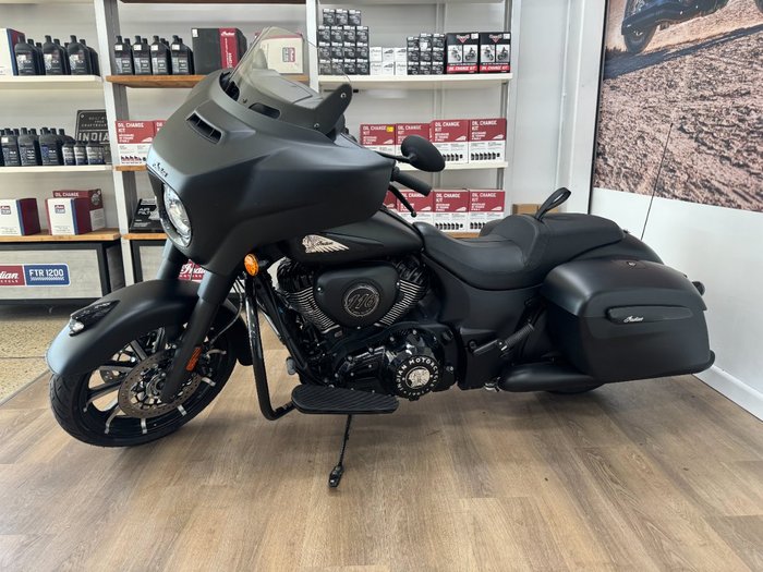 2023 Indian CHIEFTAIN DARK HORSE BLACK