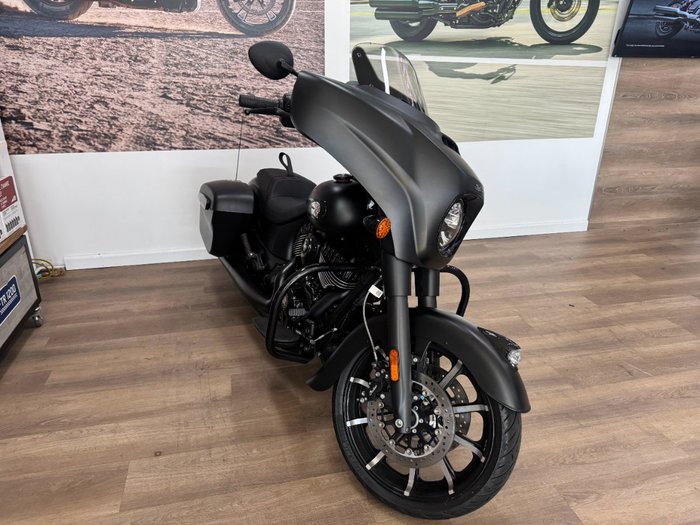 2023 Indian CHIEFTAIN DARK HORSE BLACK