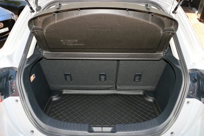 2025 Mazda 2 G15 Evolve