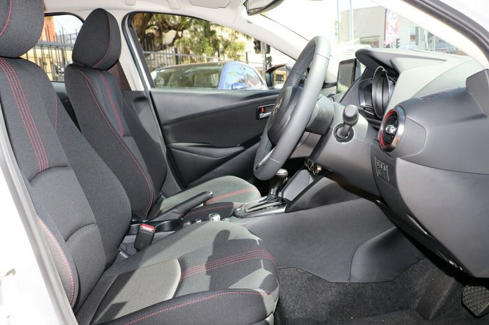 2025 Mazda 2 G15 Evolve