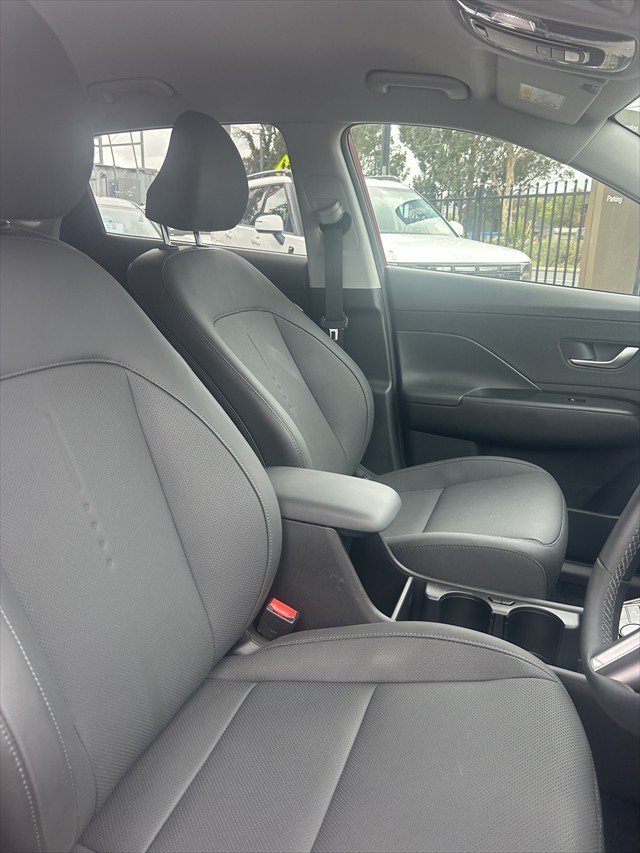 2025 Hyundai Kona Elite